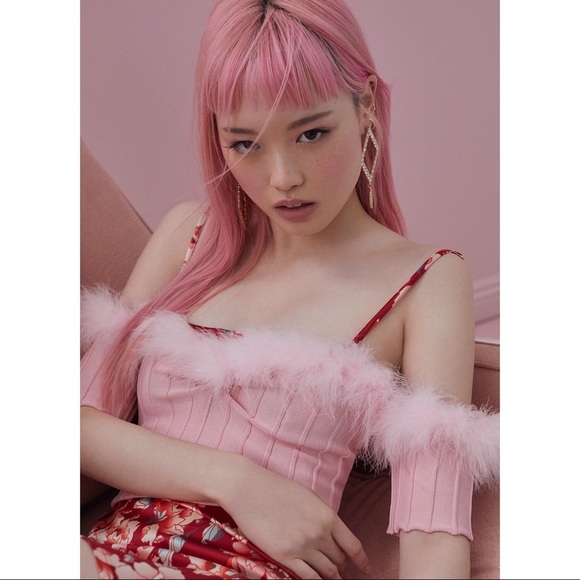 For Love And Lemons Tops - For Love And Lemons Pink Bon Bon Crop Top - Size M